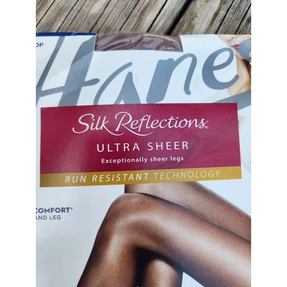 Hanes Pantyhose Silk Reflections Ultra Sheer Control Top Sheer Toe Cool Wicking